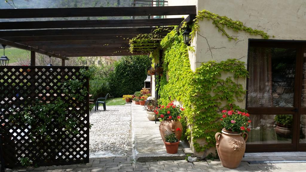 Agriturismo Roccagelli Vallo di Nera Eksteriør billede