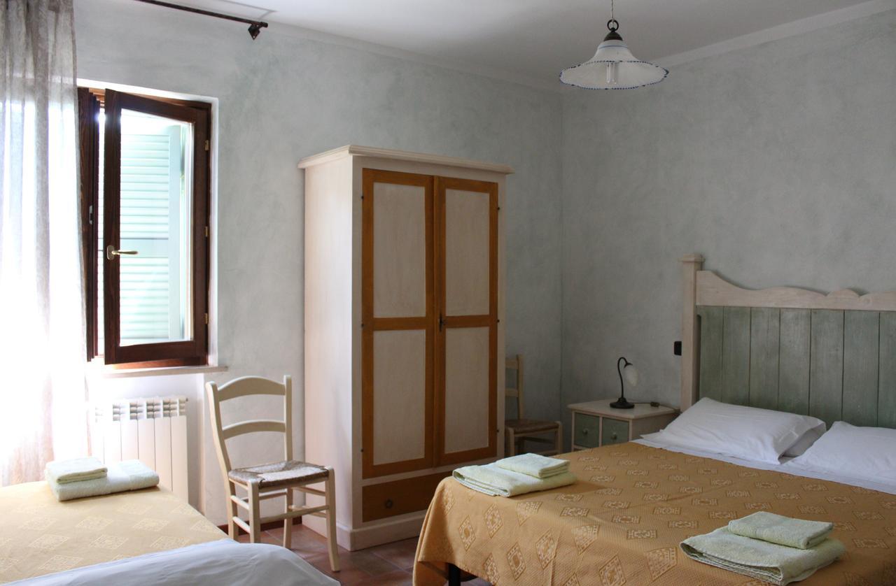 Agriturismo Roccagelli Vallo di Nera Eksteriør billede